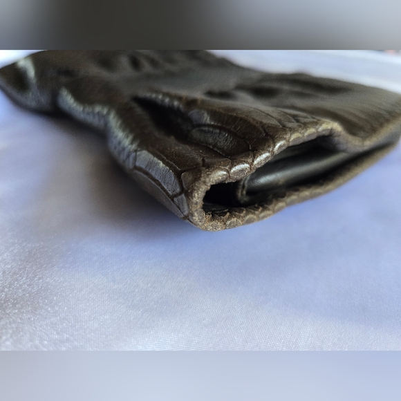 Furla Brown Bow Clutch/Crossbody Bag - Picture 3 of 12